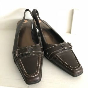 Aerosoles Brown Slingback Leather Pump 7M
